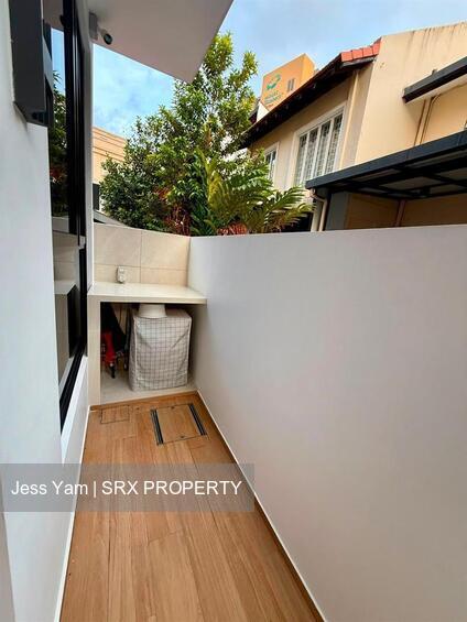 Eng Aun Park (D11), Terrace #605547541